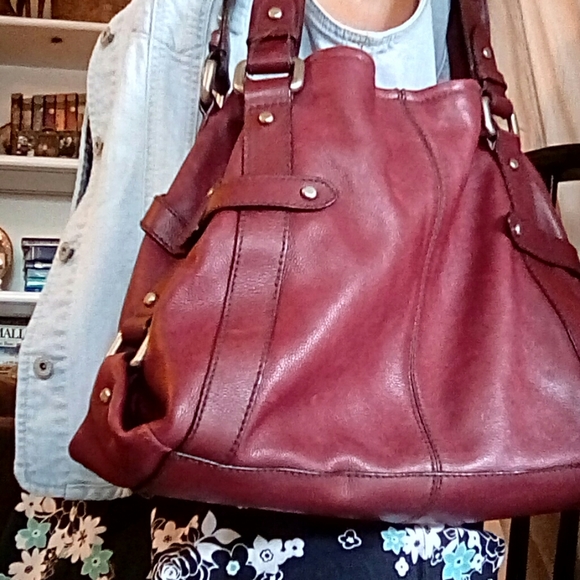 Large Red Fossil Shoulder Bag - Picture 4 of 8